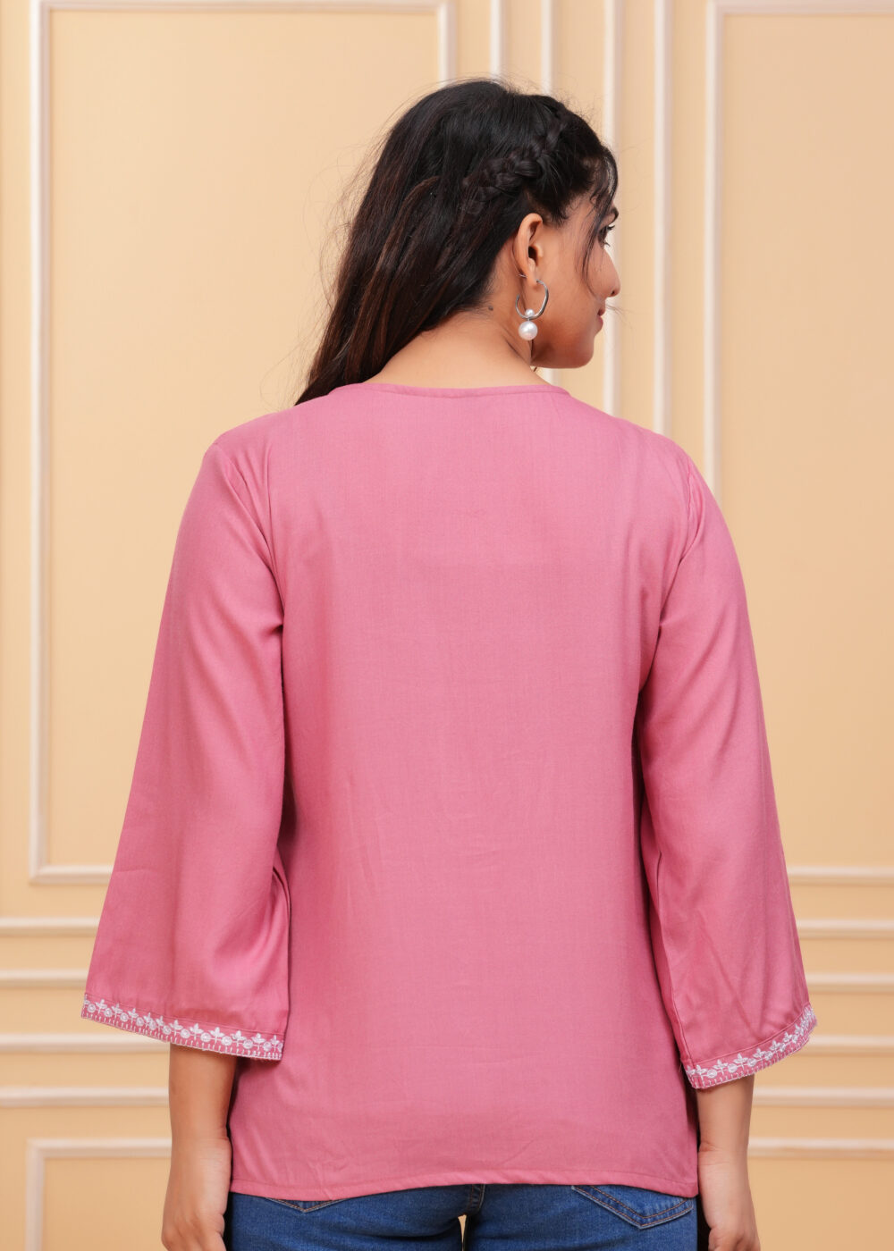 Gvastra Women’s Viscose Rayon V Neck pink Full Sleeves Solid Casual Short Kurti Tunic Top (Copy) - Image 4
