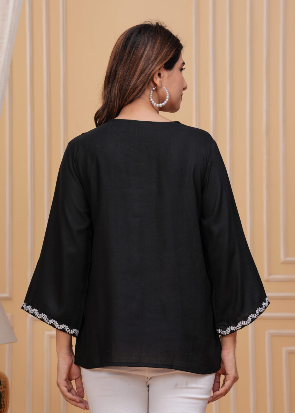 Gvastra Women’s Viscose Rayon V Neck Full Sleeves Solid Casual Short Kurti Tunic Top - Image 5